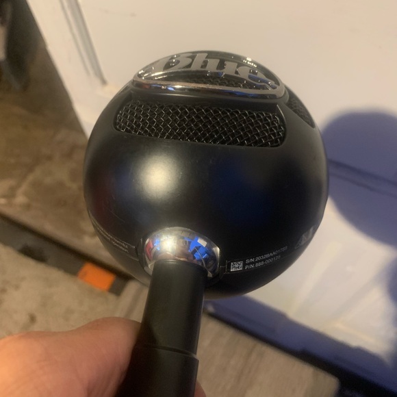 Blue Snowball Ice Podcast Microphone - Picture 3 of 4